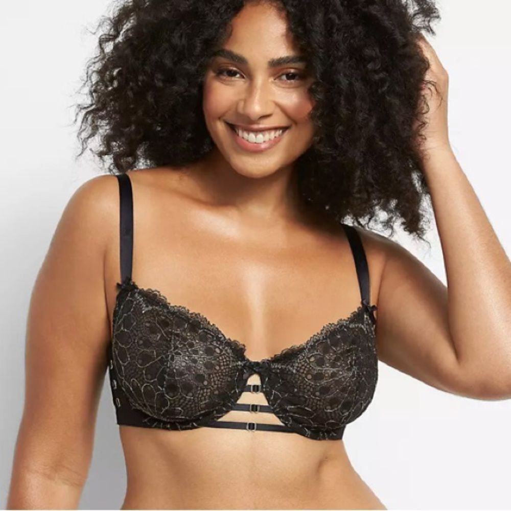 Cacique Black Lace Medallion Lace Unlined Underwire Balconette Bra 44DDD